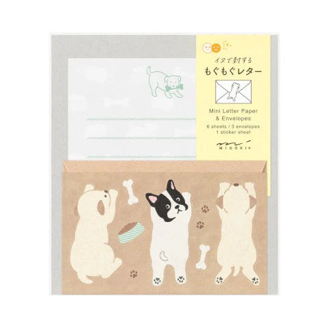 Mini letter paper set with envelopes featuring illustrations of dogs and a cat on a white background.