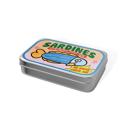 Metallic tin with a colorful sardine illustration on a white background